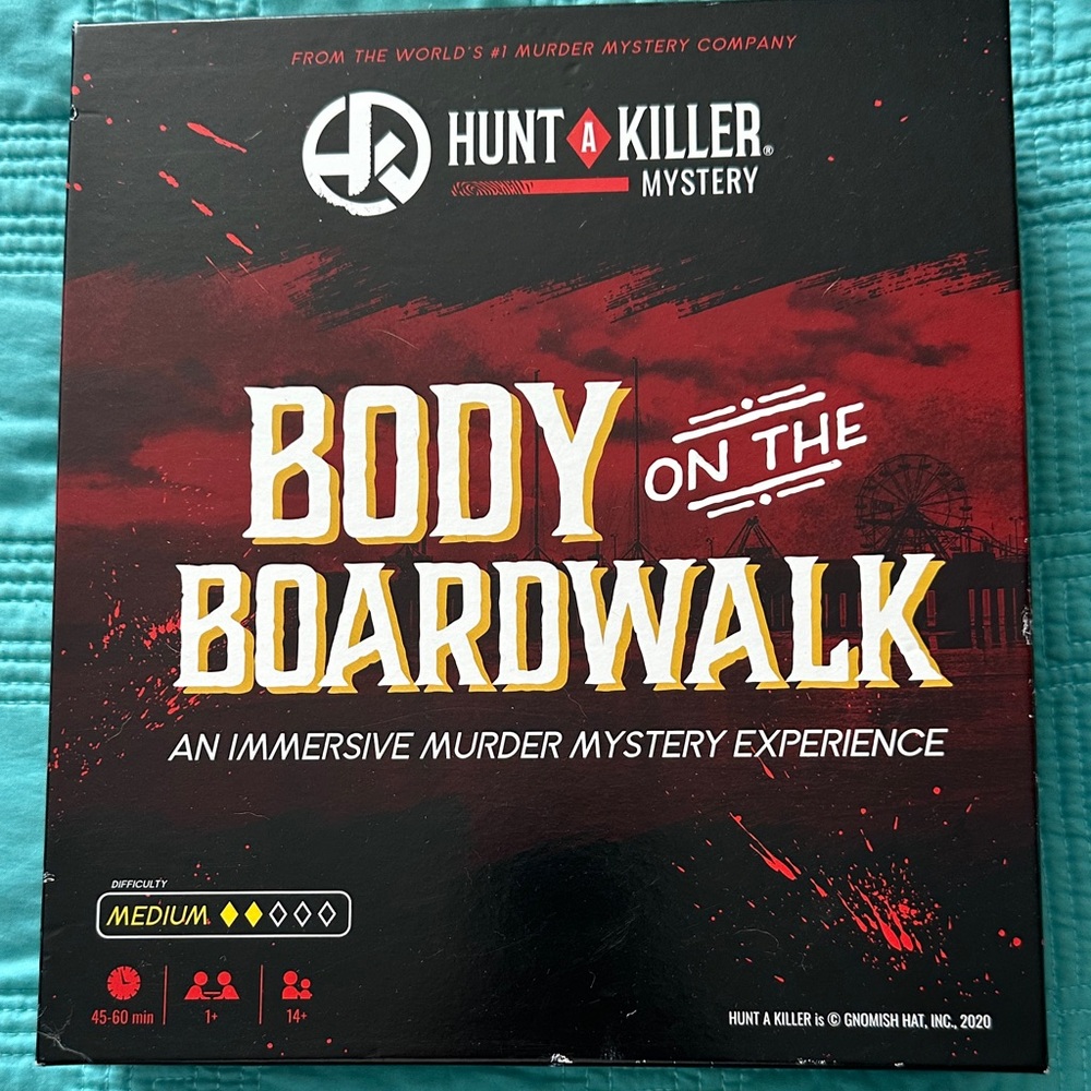 Hunt A Killer Mystery Game - Body on the Boardwalk